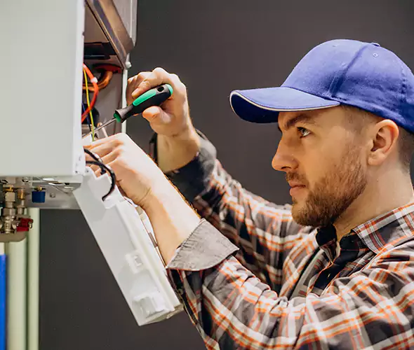 Expert Plumber for Tankless Water Heater Maintenance in Lemoore, CA: Schedule Professional Maintenance Services with Us