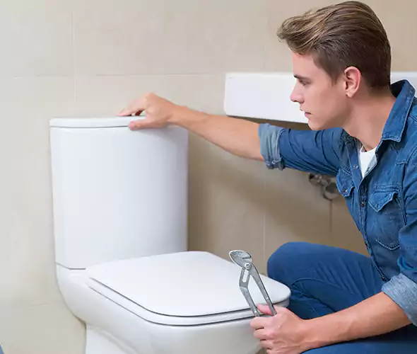 Expert Plumber for Toilet Replacement in Lemoore, CA: Schedule Affordable Toilet Replacement Services with Us