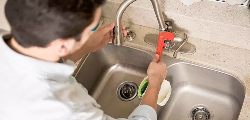 Faucet Repair in Lemoore